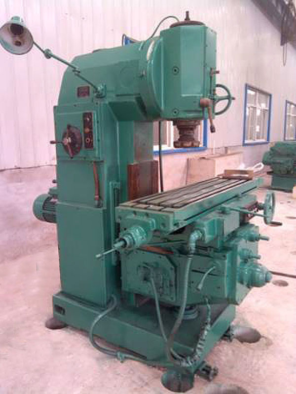 Vertical Milling Machning